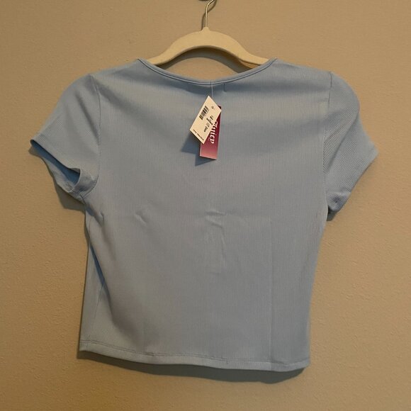 Juicy Couture, S, Cropped Henley Tee. - Picture 5 of 7